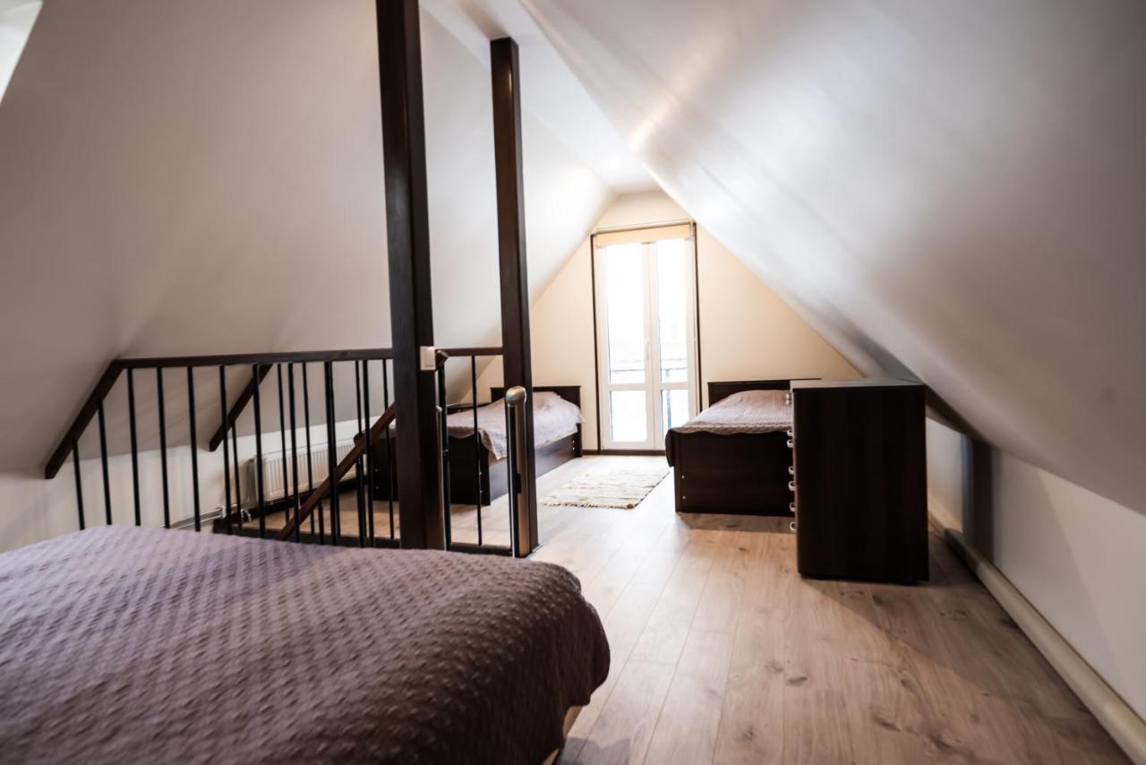 Cabin Guesthouse With Free Parking Pärnu Exteriör bild